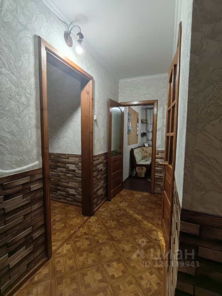 Россия, Республика Хакасия, Абакан, улица Чертыгашева, 152, фото 10