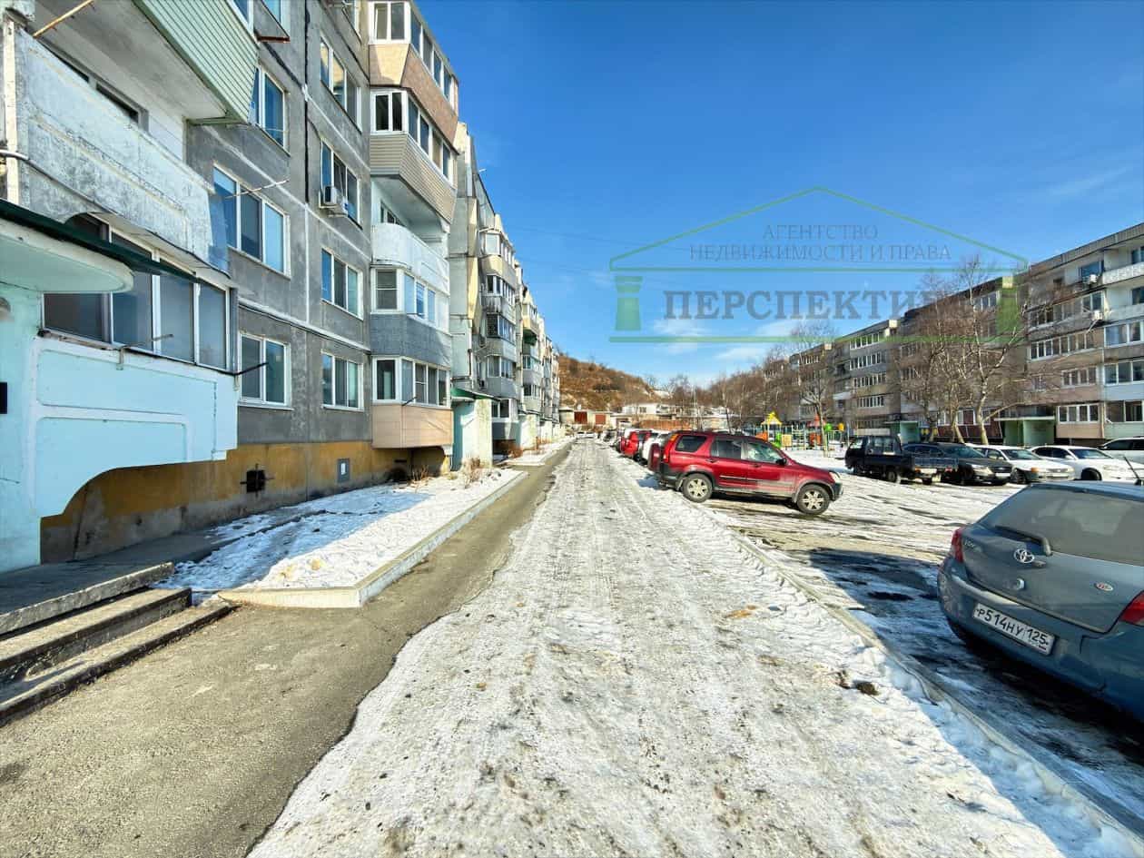 Россия, Приморский край, Артём, улица Ворошилова, 23, фото 18