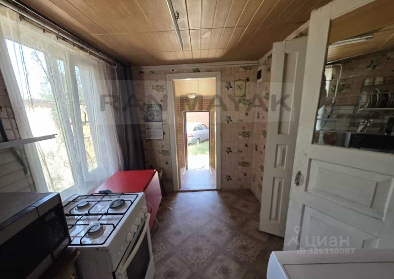 Россия, Республика Адыгея (Адыгея), Майкоп, улица МОПРа, 11, фото 8