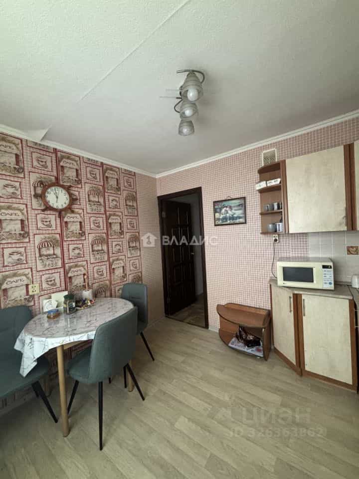 Россия, Республика Коми, Сыктывкар, улица Славы, 4, фото 4