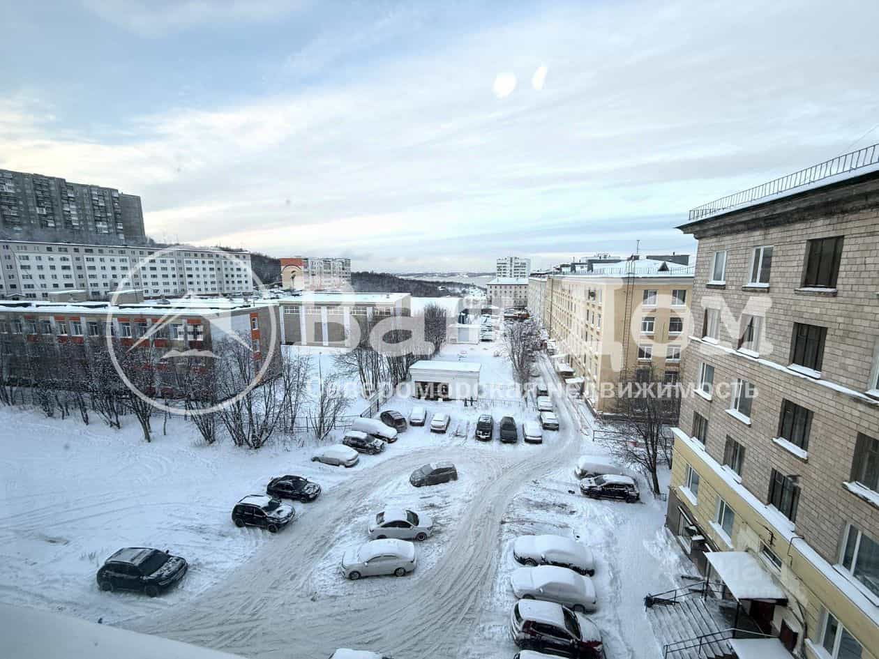 Россия, Мурманская область, Североморск, улица Сафонова, 18, фото 10