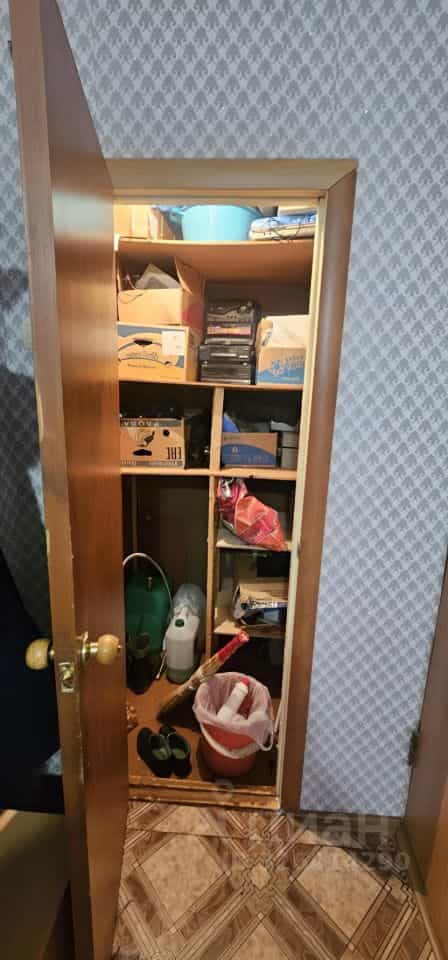 Россия, Новгородская область, посёлок городского типа Парфино, улица Космонавтов, 1, фото 12