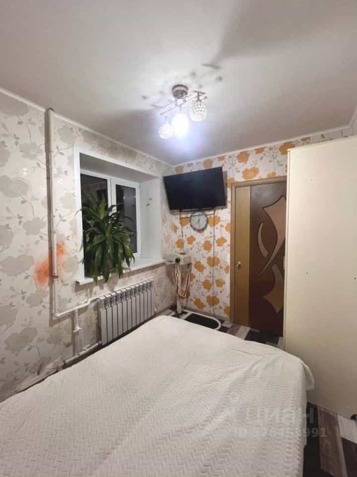 Россия, посёлок городского типа Сокол, улица Гагарина, 11, фото 8