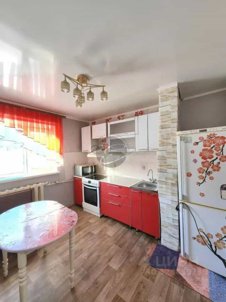 Россия, Камчатский край, Елизово, микрорайон Пограничный, Нагорная улица, 27А