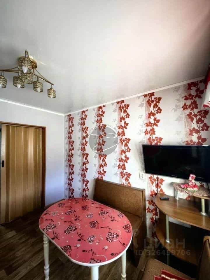 Россия, Камчатский край, Елизово, микрорайон Пограничный, Нагорная улица, 27А, фото 2