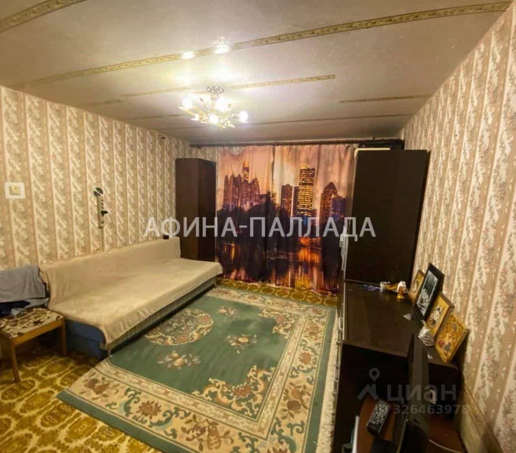 Россия, Ямало-Ненецкий автономный округ, Надымский район, Надым, Комсомольская улица, 7, фото 3