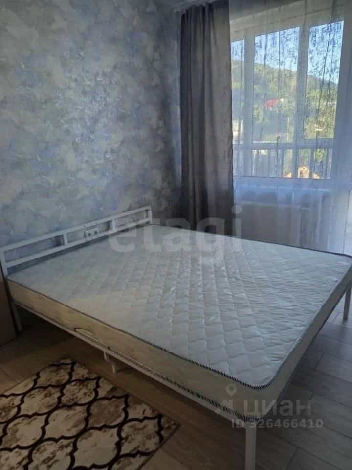 Россия, Республика Алтай, Горно-Алтайск, улица Осипенко, 21, фото 7
