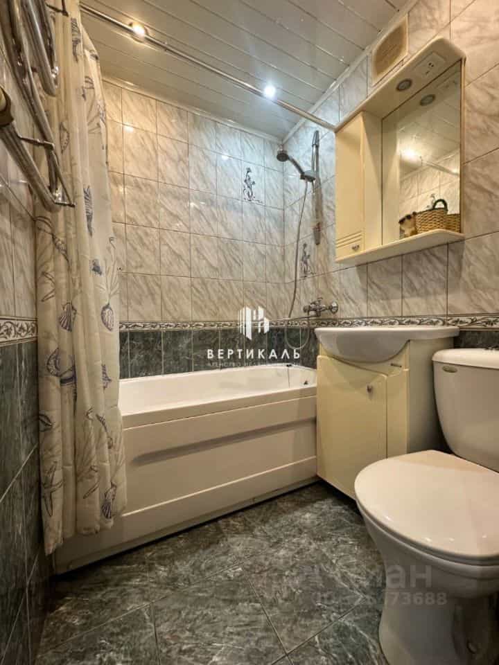 Россия, Великий Новгород, Большая Санкт-Петербургская улица, 30, фото 6