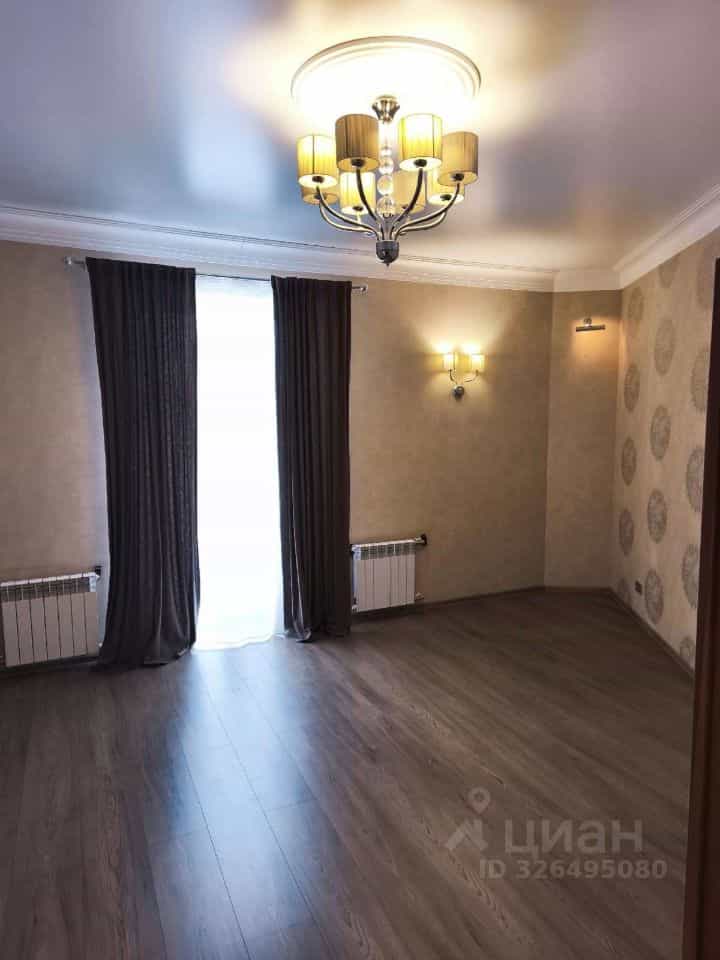 Россия, Великий Новгород, Большая Санкт-Петербургская улица, 1/7, фото 16