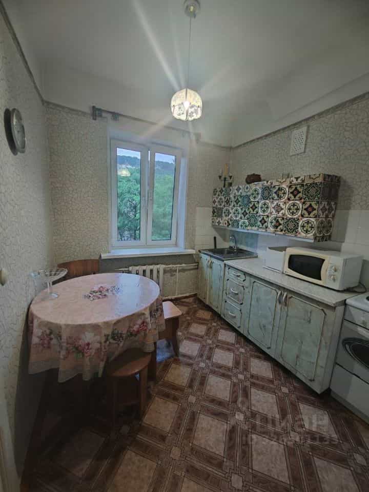Россия, Приморский край, Находка, улица Луначарского, 14А, фото 4