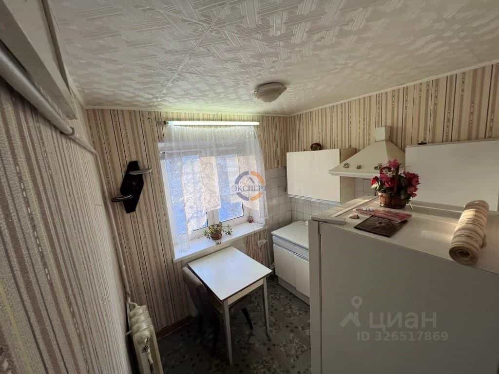 Россия, Новгородская область, Чудово, Молодогвардейская улица, 4, фото 8