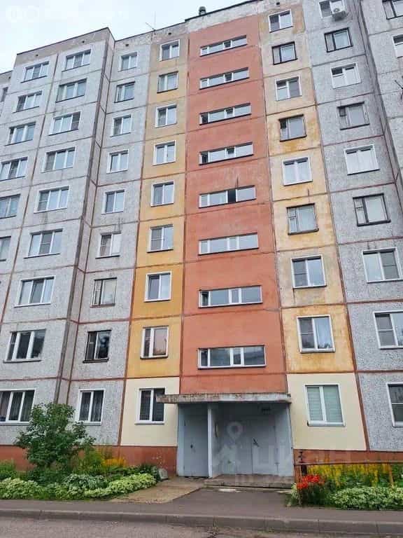 Россия, Киров, Ленинский район, улица Азина, 5