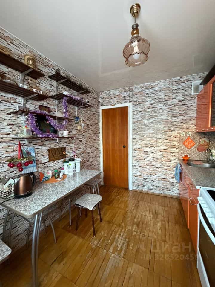 Россия, Киров, Ленинский район, улица Азина, 5, фото 19