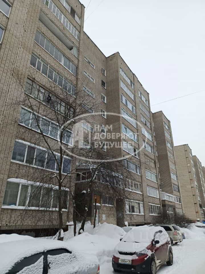 Россия, Удмуртская Республика, Глазов, улица Толстого, 44, фото 17