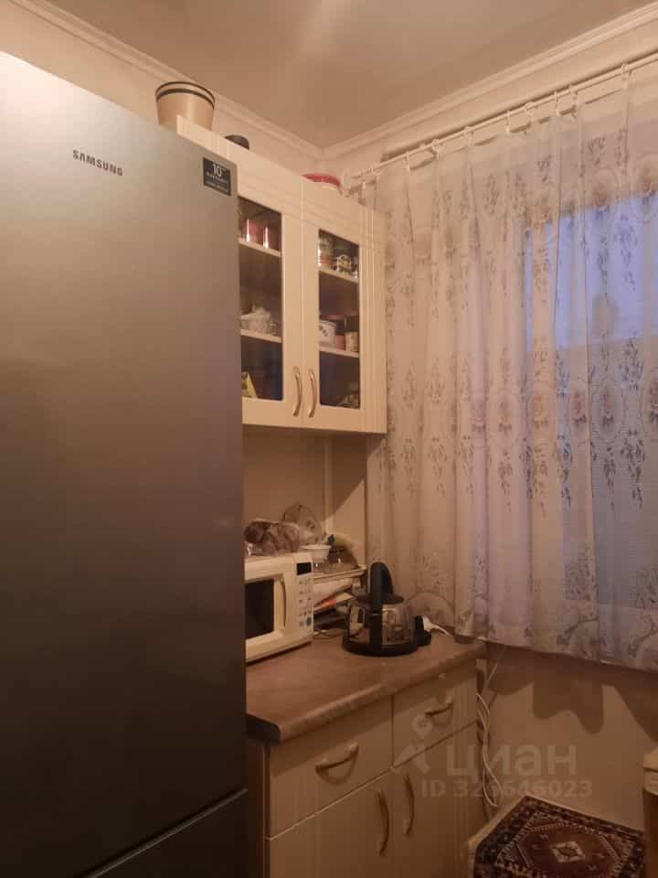 Россия, Мурманск, улица Академика Книповича, 40, фото 4