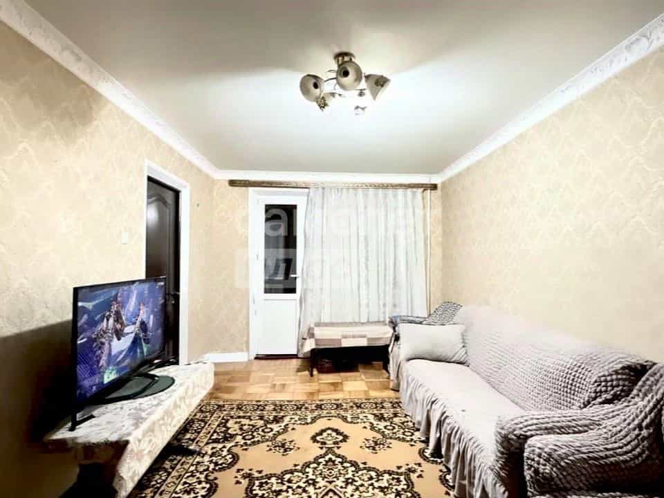 Россия, Кабардино-Балкарская Республика, Нальчик, улица Ватутина, 27, фото 3