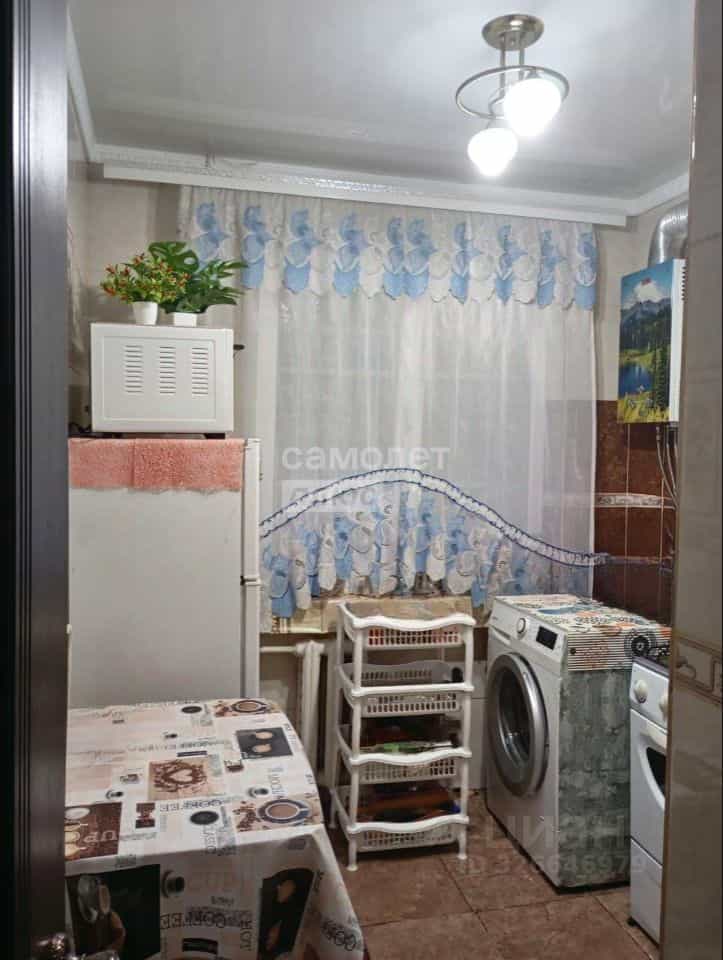 Россия, Кабардино-Балкарская Республика, Нальчик, улица Ватутина, 27, фото 13