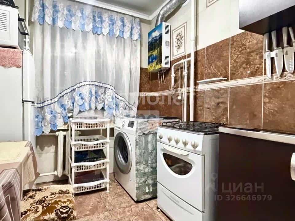 Россия, Кабардино-Балкарская Республика, Нальчик, улица Ватутина, 27, фото 14