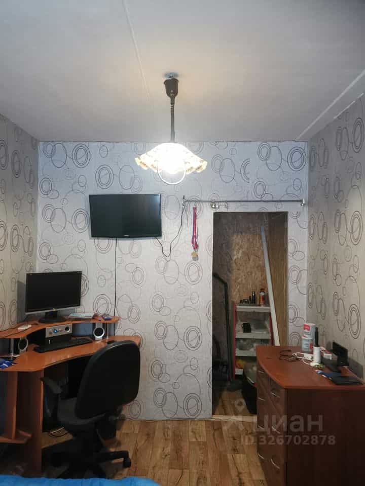 Россия, Псковская область, Новоржев, улица Германа, 81