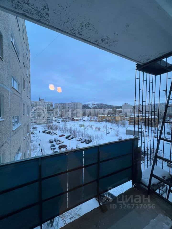 Россия, Мурманская область, Мончегорск, проспект Ленина, 29, фото 14