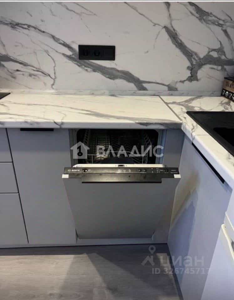 Россия, Республика Коми, Сыктывкар, улица Карла Маркса, 131, фото 5