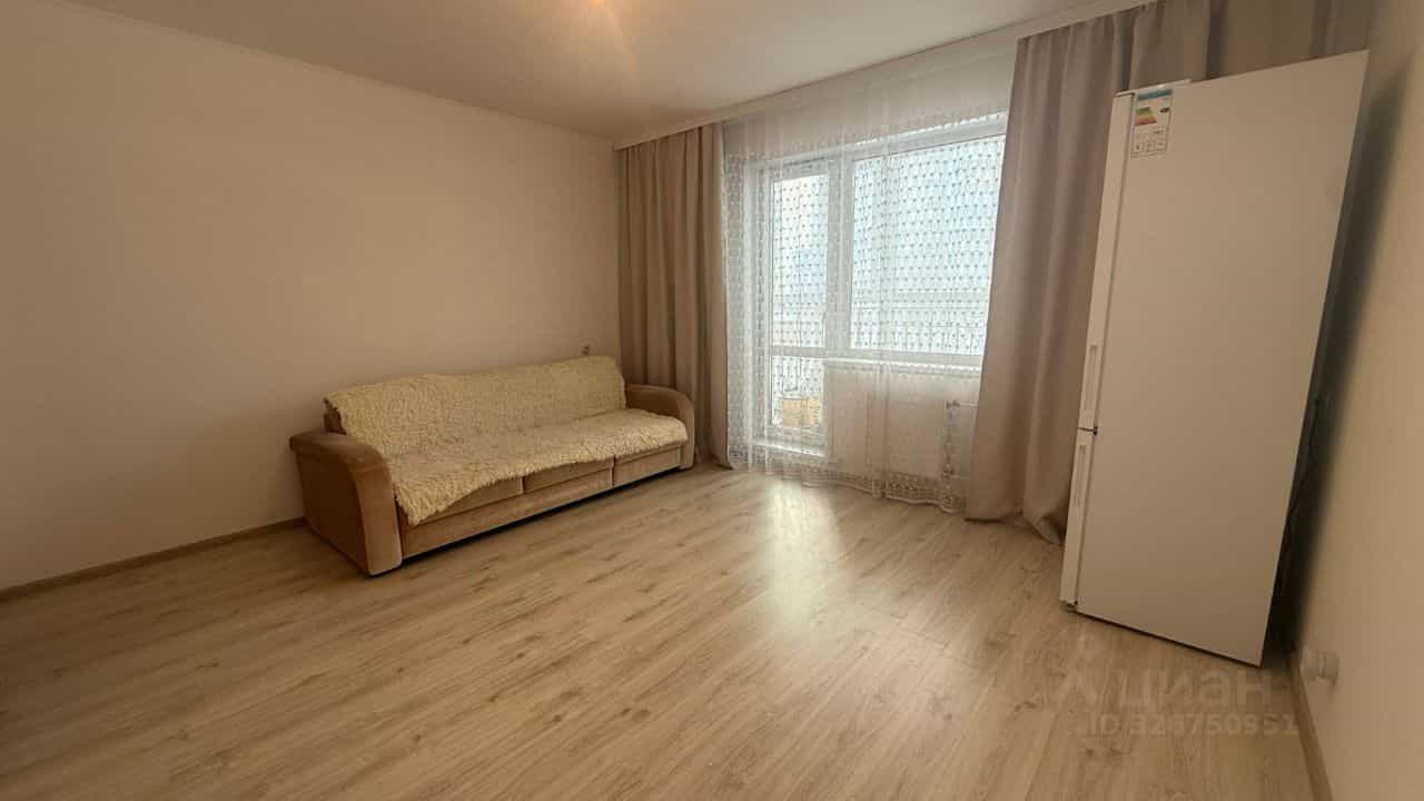 Россия, Курган, жилой район Заозёрный, 12-й микрорайон, 26, фото 2