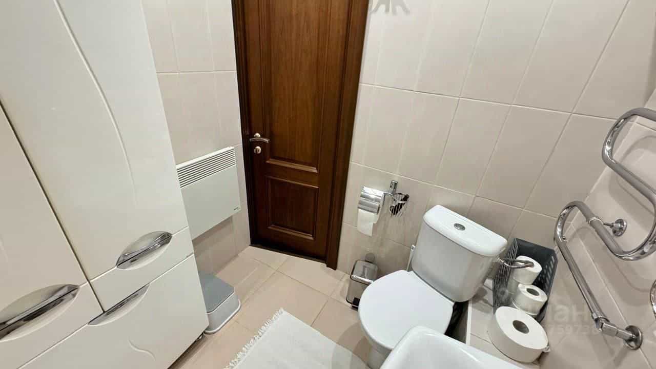 Россия, Астрахань, улица Адмирала Нахимова, 38Б, фото 25