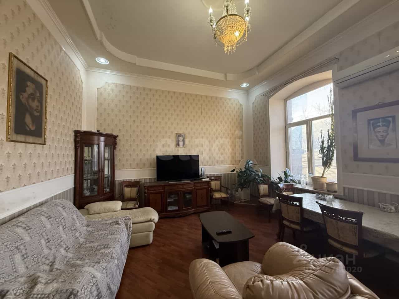 Россия, Астрахань, улица Анри Барбюса, 11, фото 5