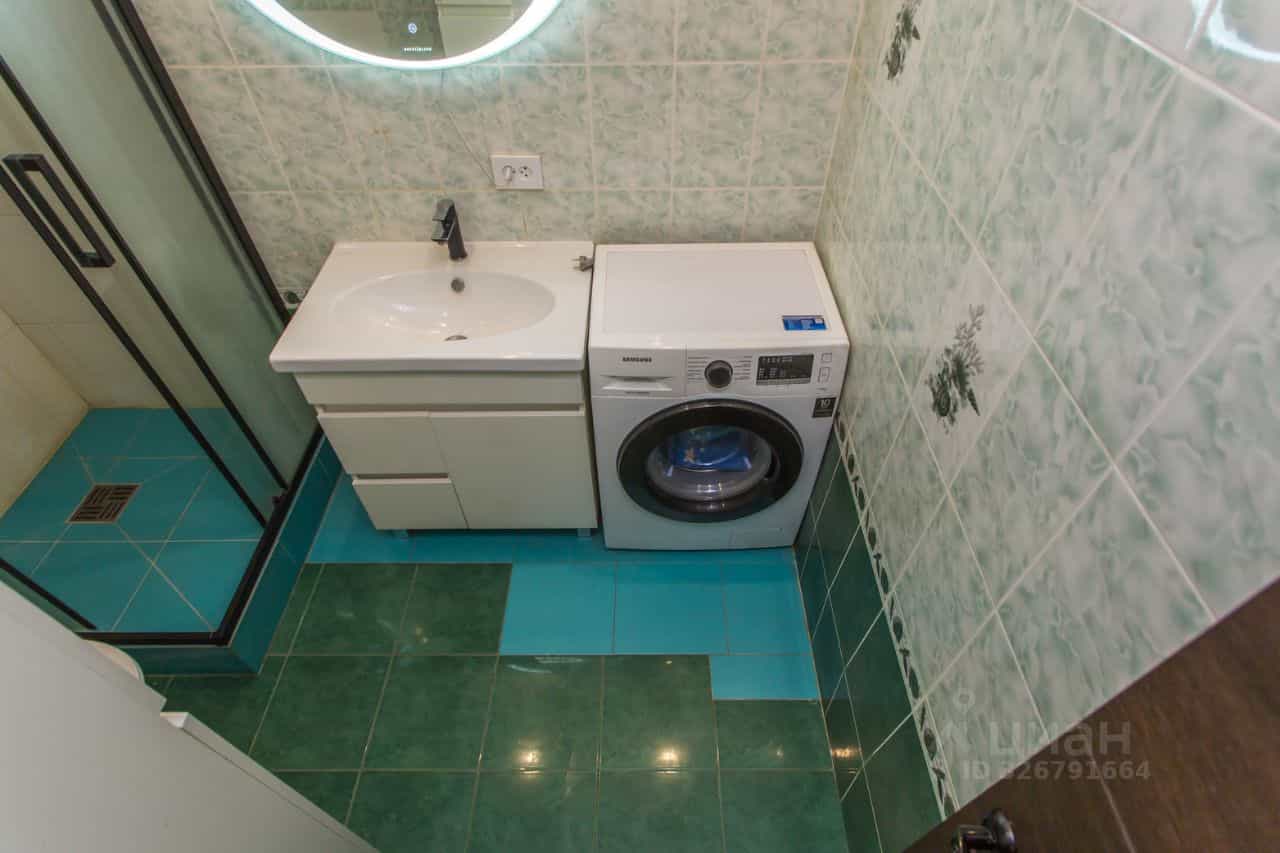 Россия, Приморский край, Владивосток, улица Кирова, 24А, фото 3