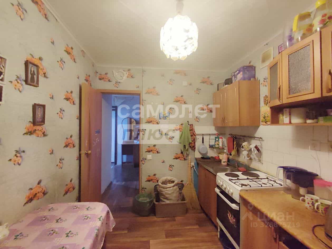 Россия, Архангельская область, Коряжма, проспект Ленина, 51, фото 8