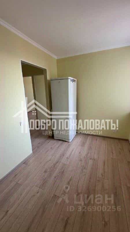 Россия, Республика Хакасия, Абакан, улица Крылова, 35А, фото 4