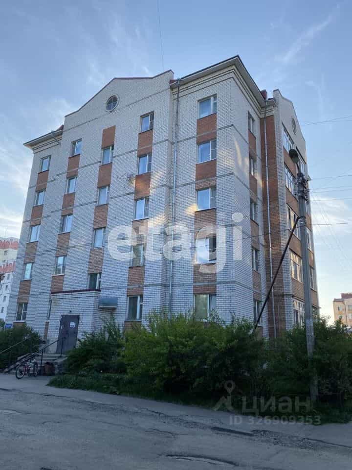 Россия, Республика Коми, Сыктывкар, район Орбита, Покровский бульвар, 3