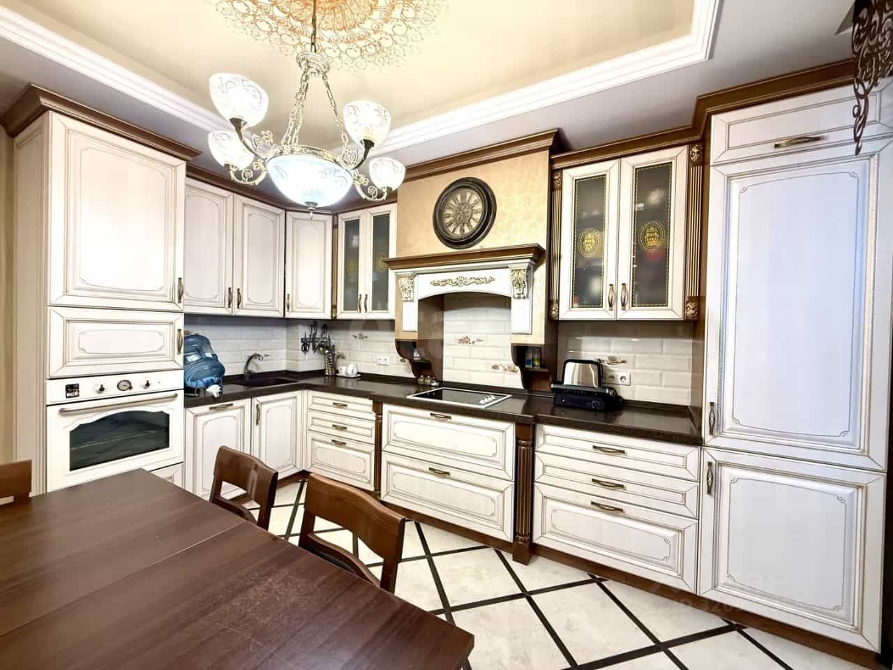 Россия, Республика Коми, Сыктывкар, район Орбита, улица Ветеранов, 7, фото 2