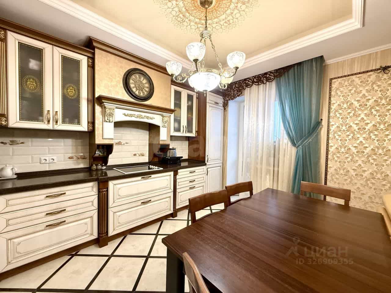 Россия, Республика Коми, Сыктывкар, район Орбита, улица Ветеранов, 7, фото 3