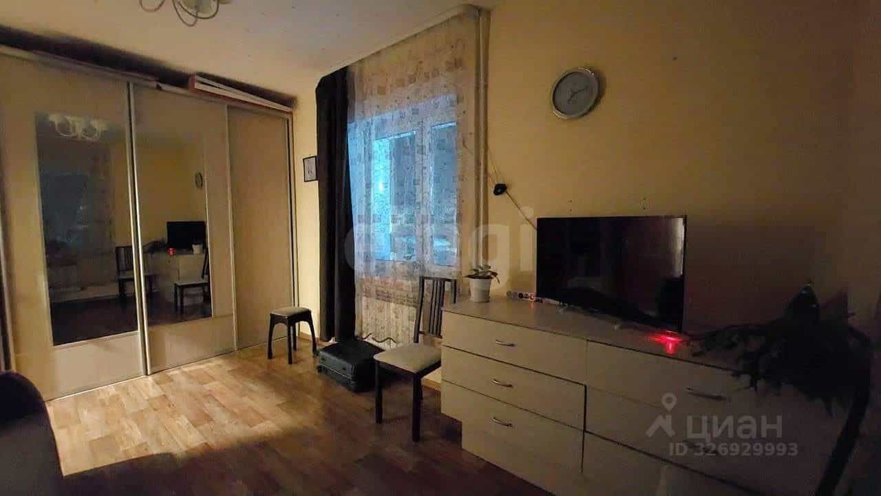 Россия, Ямало-Ненецкий автономный округ, Шурышкарский район, село Мужи, улица Республики, 7, фото 5