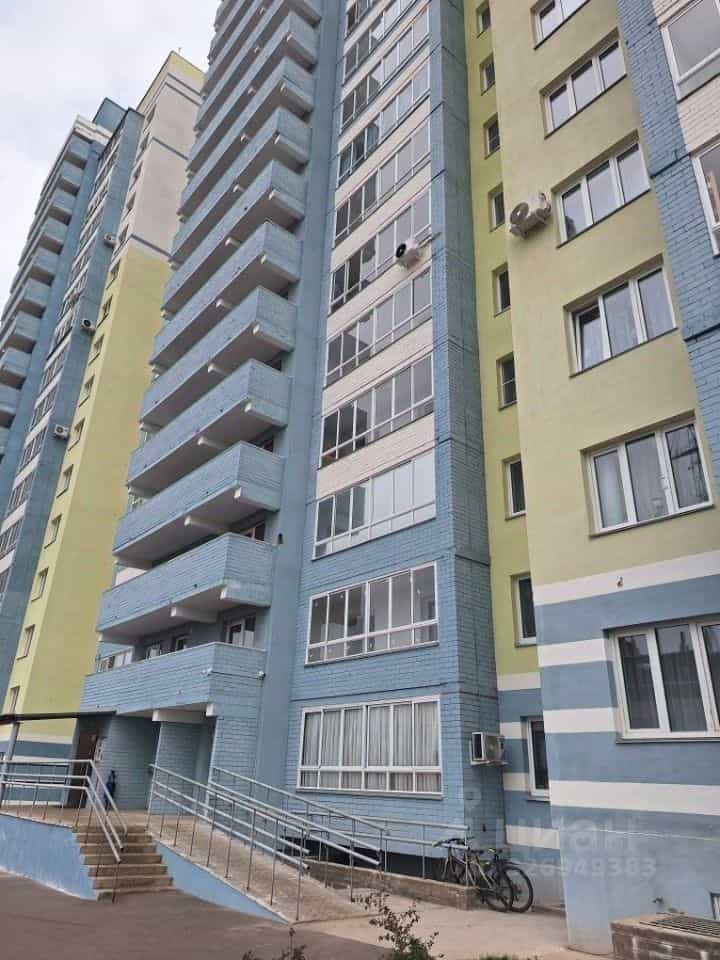 Россия, Киров, Современная улица, 13