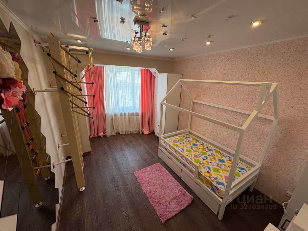 Россия, Камчатский край, Петропавловск-Камчатский, улица Академика Курчатова, 23, фото 19