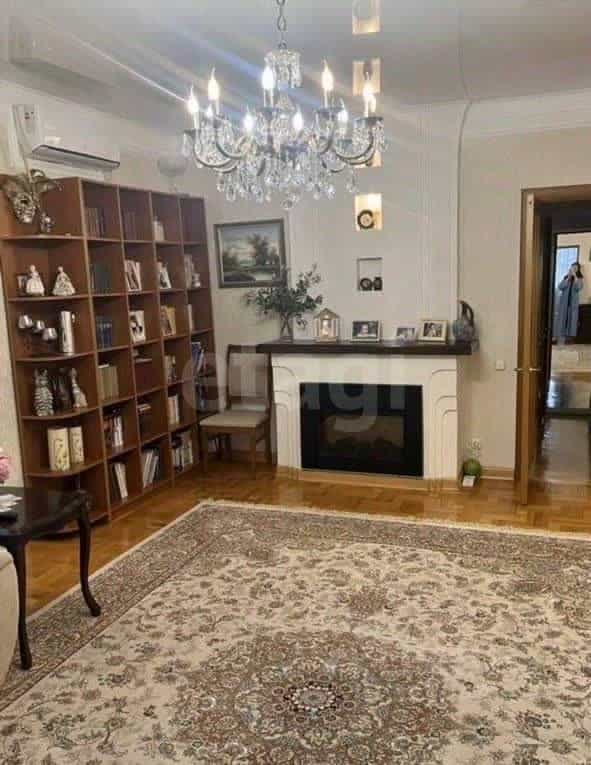 Россия, Астрахань, улица Сен-Симона, 33к1, фото 12
