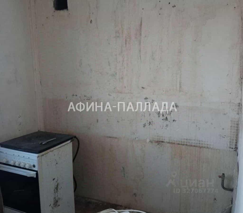 Россия, Ямало-Ненецкий автономный округ, Надымский район, Надым, Полярная улица, 4