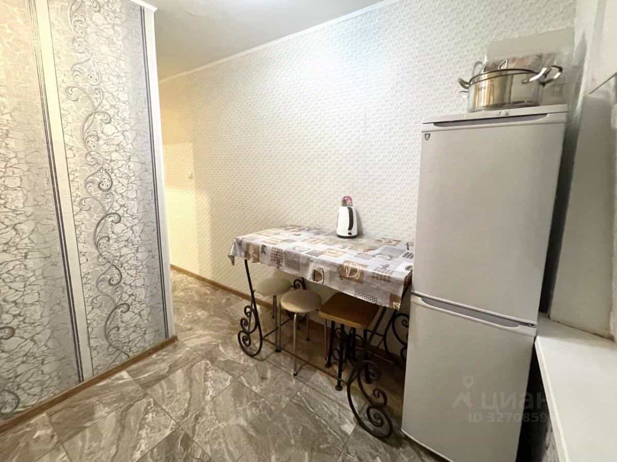 Россия, Новгородская область, Валдай, улица Карла Маркса, 6, фото 18