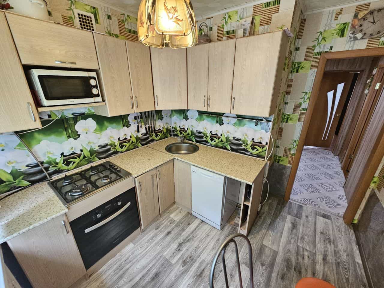 Россия, Новгородская область, Валдай, Молодёжная улица, 3, фото 9