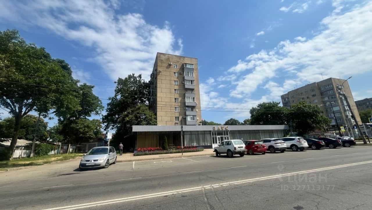 Россия, Республика Адыгея (Адыгея), Майкоп, улица Ленина, 37, фото 12