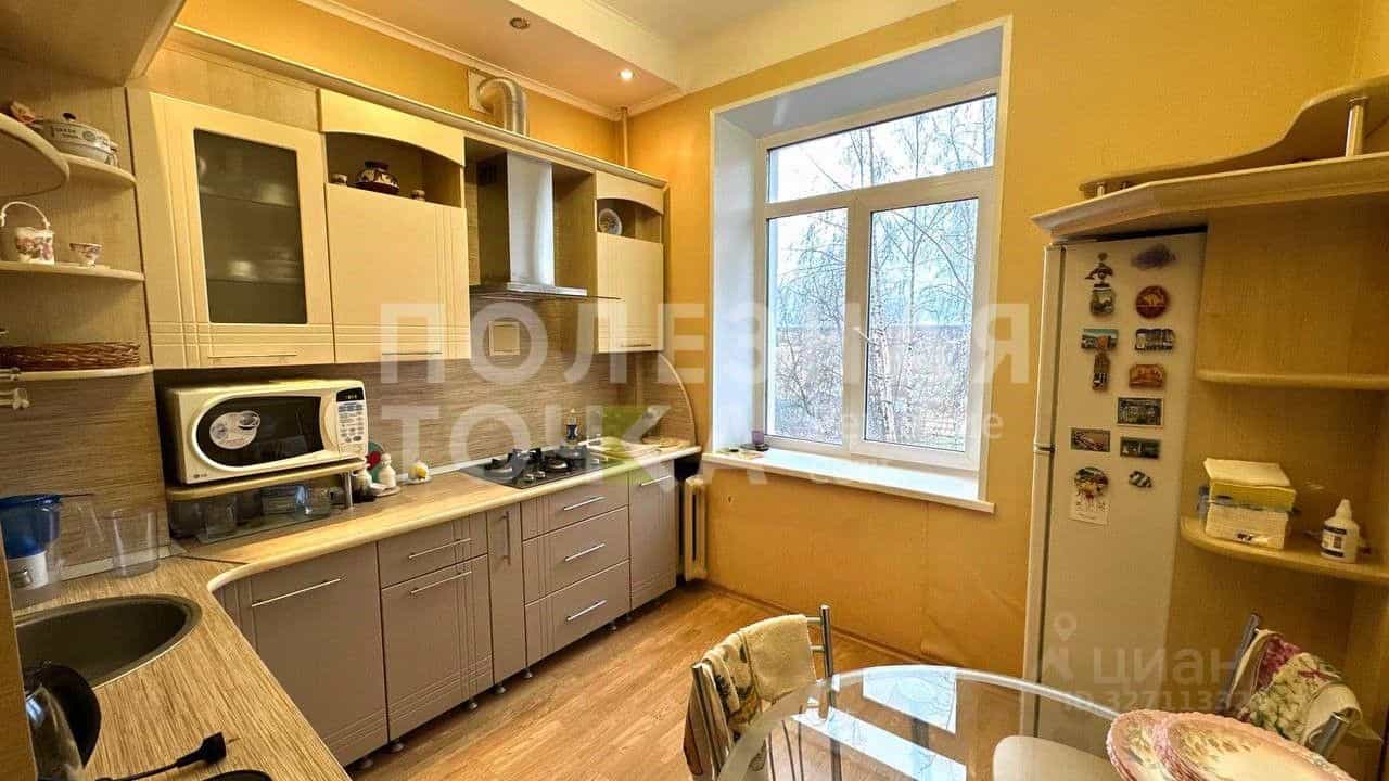 Россия, Новгородская область, Боровичи, Ленинградская улица, 48