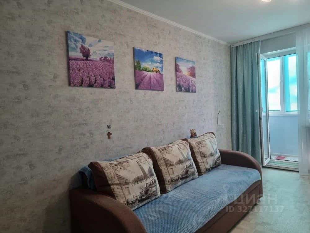 Россия, Республика Хакасия, Абакан, Пирятинская улица, 21, фото 4