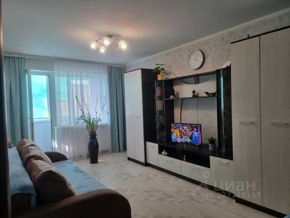 Россия, Республика Хакасия, Абакан, Пирятинская улица, 21, фото 9