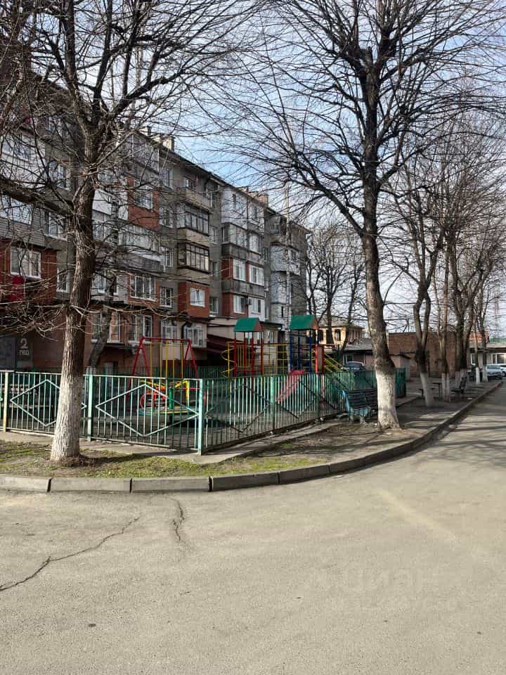 Россия, Республика Северная Осетия — Алания, Владикавказ, улица Алибека Кантемирова, 23к1, фото 3