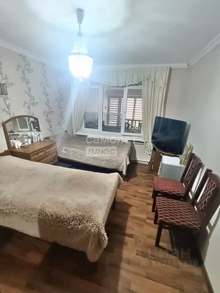 Россия, Кабардино-Балкарская Республика, Нальчик, улица Ватутина, 13, фото 15