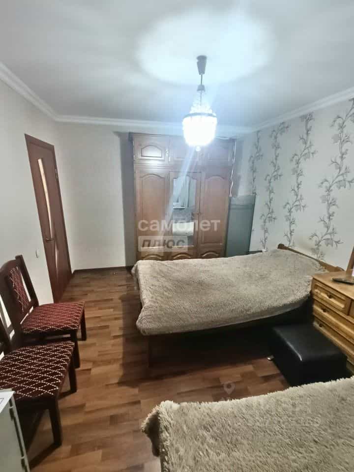Россия, Кабардино-Балкарская Республика, Нальчик, улица Ватутина, 13, фото 16