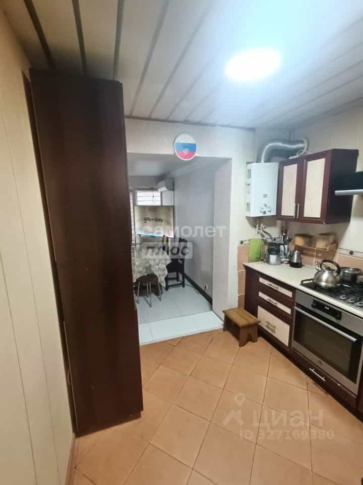 Россия, Кабардино-Балкарская Республика, Нальчик, улица Ватутина, 13, фото 17