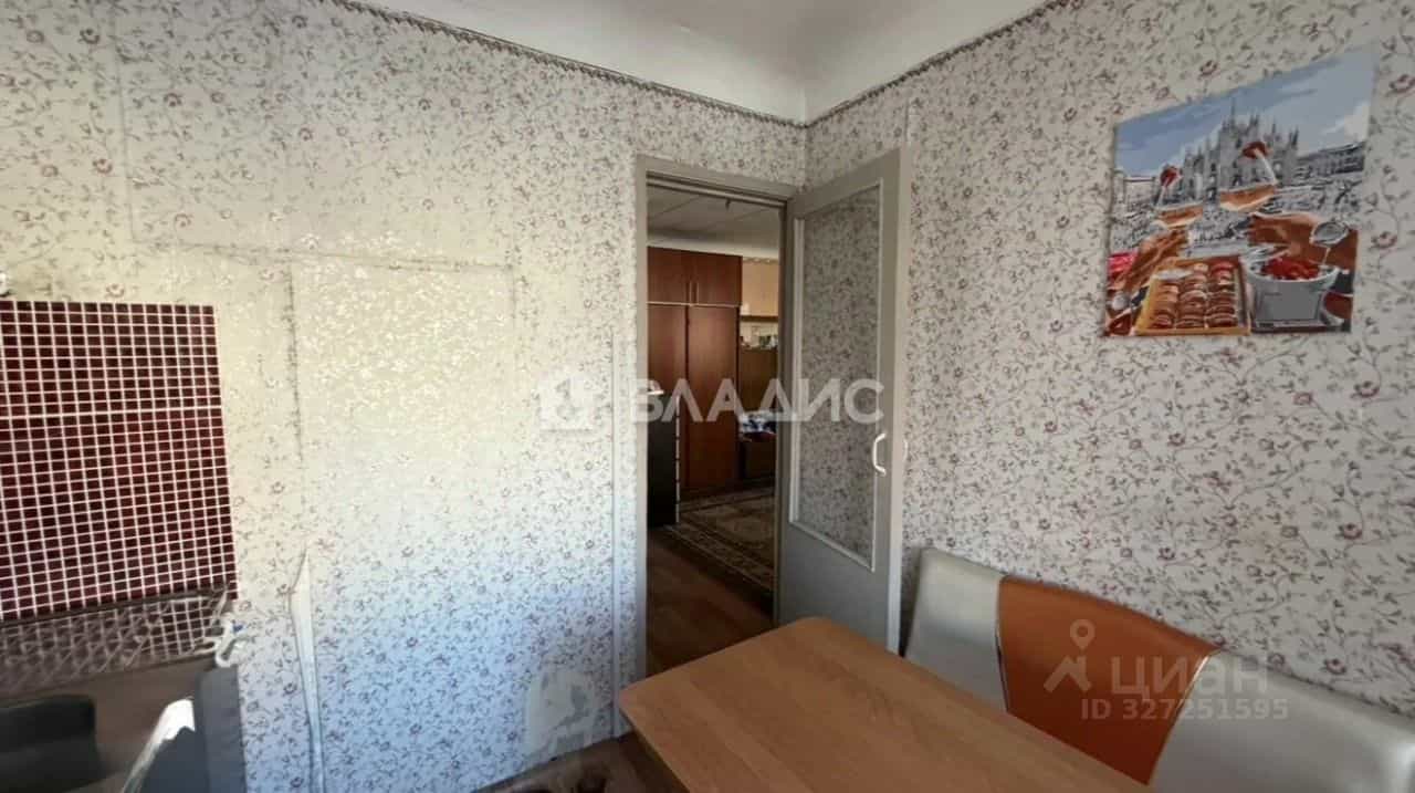 Россия, Республика Бурятия, Улан-Удэ, Комсомольская улица, 6А, фото 11